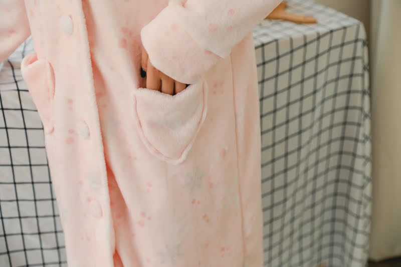 Tai thỏ Nhật Bản áo ngủ nữ mùa đông dễ thương san hô lông cừu flannel dày dài áo ngủ ấm áp đồ ngủ phụ nữ váy đầm dễ thương