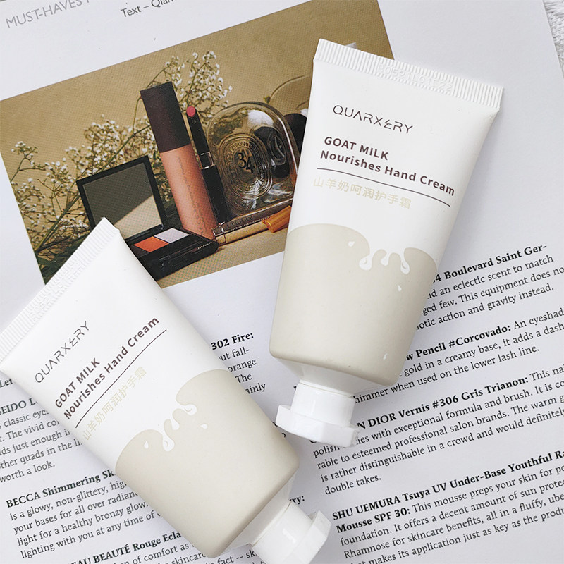 Goat's milk protective hand cream Women in small bottle with moisturizing and moisturizing portable gift