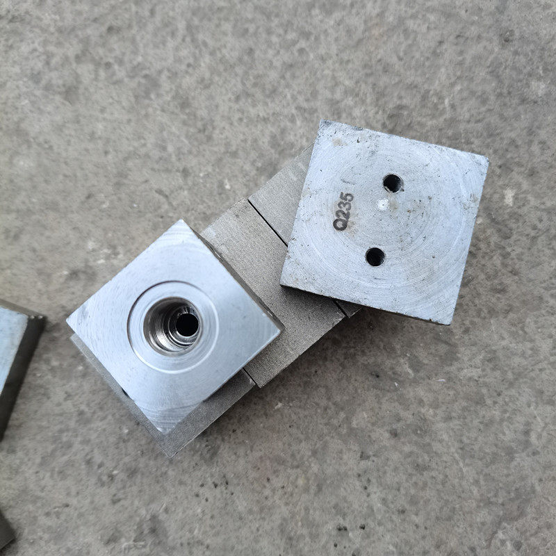 Custom forged socket pipe fittings stainless steel hose connection block pipe joint hose bottom plate SM202107 L-05