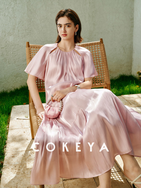 Soft light brings summer~ Pearlescent yarn thin round neck short-sleeved shirt for women summer high waist pleated skirt suit