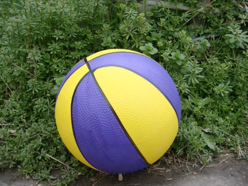 Большая баскетбольная надувная футбольная игрушка для детского сада, 8.5 дюймов