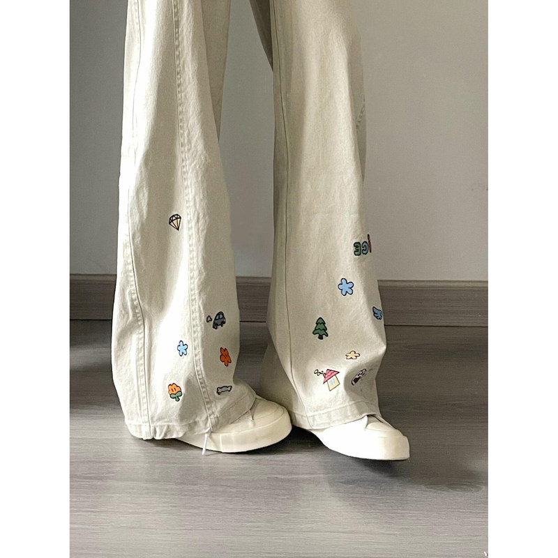 American Retro Cartoon Embroidered Jeans for Men and Women, Spring Design Scimitar Pants, Loose Straight-Leg Flared Pants