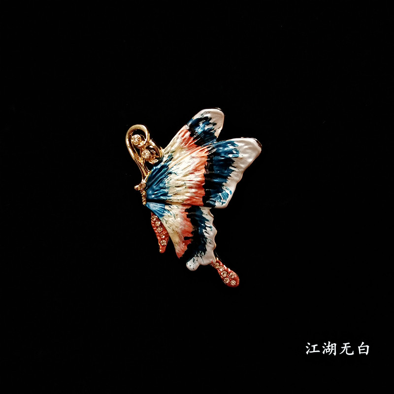 Retro Chinese style handmade colour painted enamel butterfly chest pin upscale suit sweater with no needle breasts and accessories for women