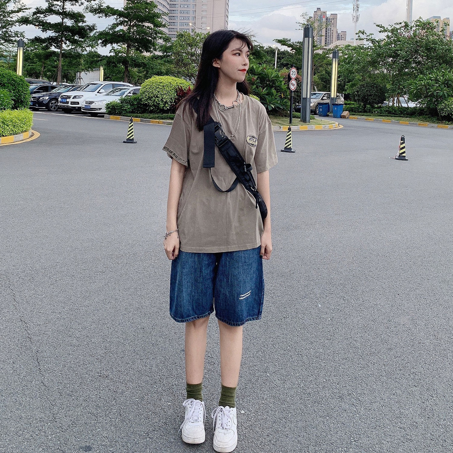 LKSTORE scrap kerseman 19ss loose straight barrel men and women 100 hitch retro male and female couples denim shorts