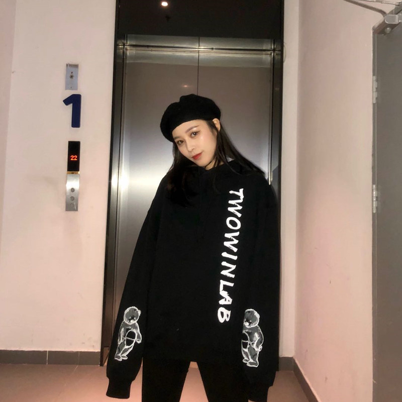 LKSTORE TWOWINLAB Beer bear hooded sweatshirt retro paint letters men's and women's sweaters clearance section