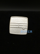 Pure silver insignia Chinese sushi emblems with chest and brooch breasts 4 gr customized to be full 99