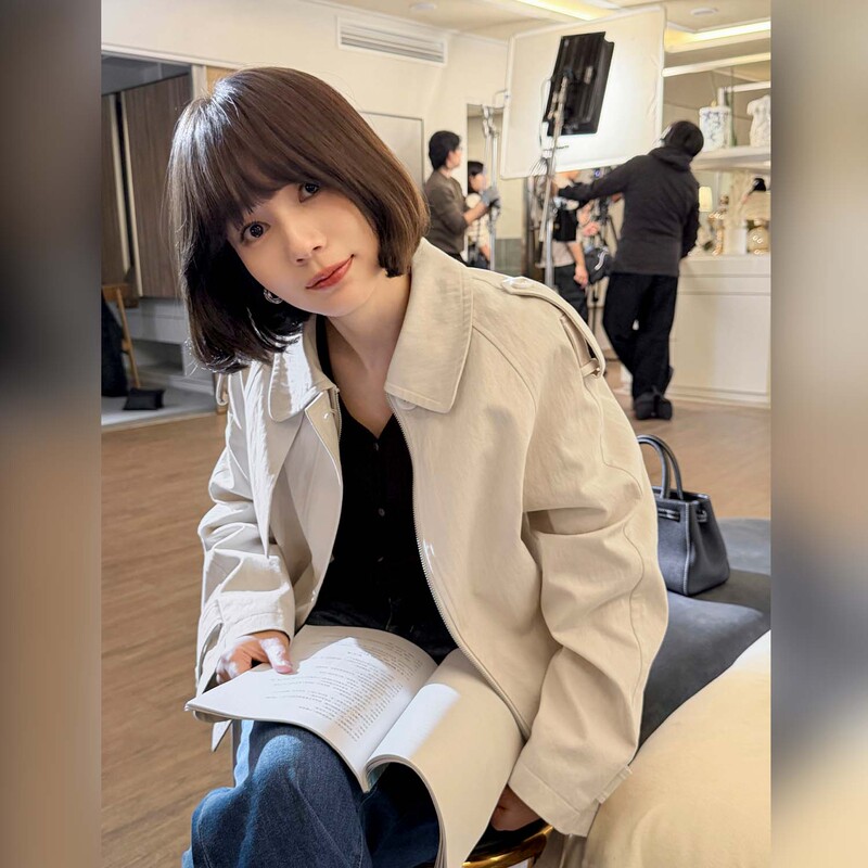 【British Aesthetics】Ferjia Korean-Style White Short Casual Trench Coat for Petite Women