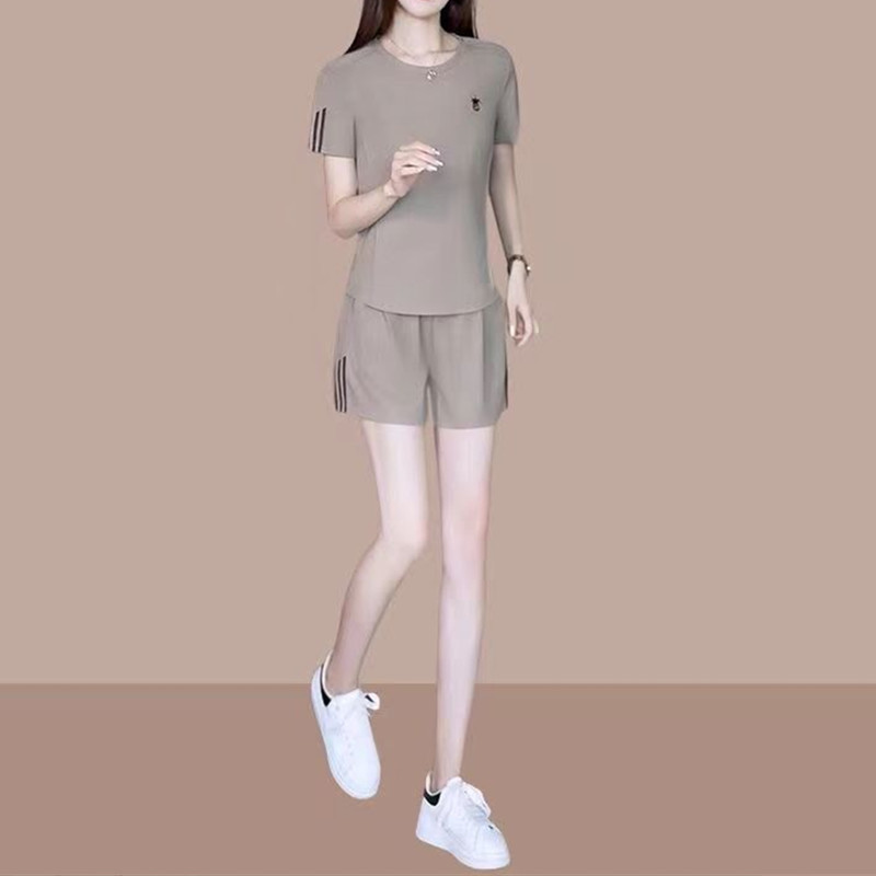 Pajamas for Women, Summer Thin Ice Silk Cool-Feeling Large Size Short-Sleeved Two-Piece Set, Summer Sports Home Wear Set That Can Be Worn Outside