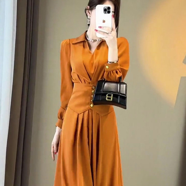 Hepburn style long-sleeved black dress 2022 early autumn temperament celebrity high-end goddess fan chic unique long skirt