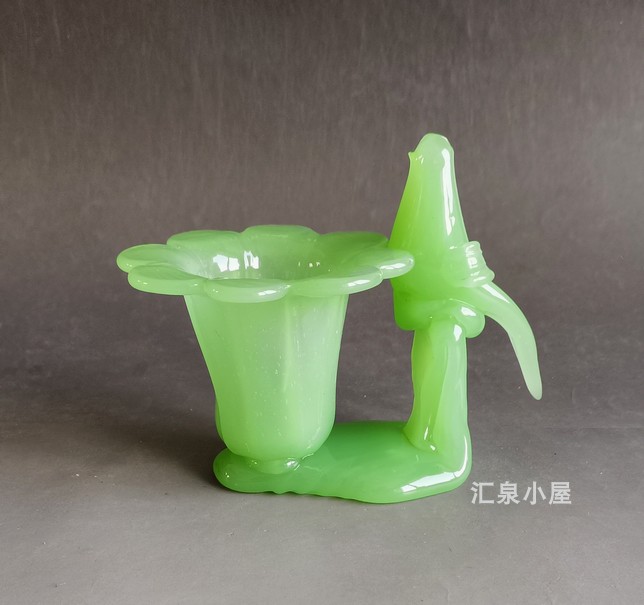 7080s CHENHUI products hand - imited jade - coloured glass ashtray milk glass material for birds water bud