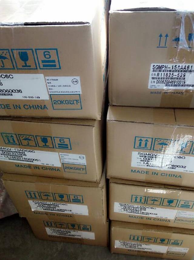 1PC 未使用 Freeship SGMAS-02A2A41 拍前询价:议价全新原装安川伺服SGMAS-01A2A41当天发货包邮欢迎询评价