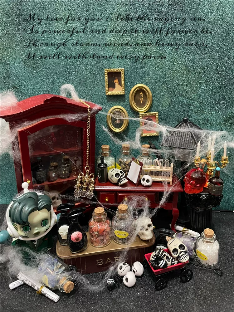 SKULLPANDA Adams A blind box scene layout landscaping items Dark Gothic props micro -shrinking model