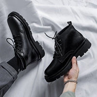 Черный внутренний увеличение