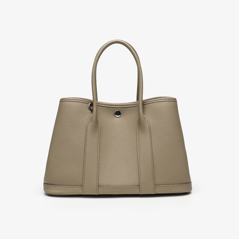 First-Layer Cowhide Fashionable Large-Capacity Garden Bag Versatile Shoulder Tote Crossbody Bag for Women New Spring Model
