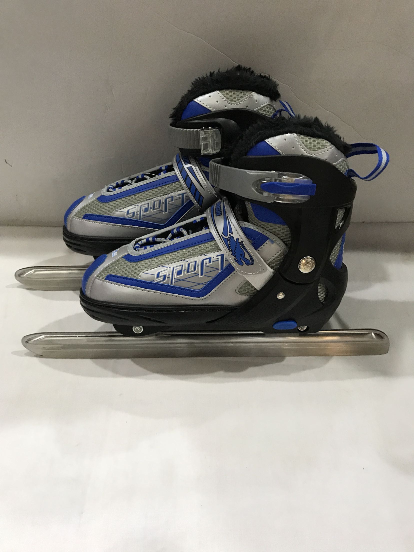 Winter Warm Speed Skating Ice Knife Shoes Children Adults Flex Size Speed Skating Ice Knife Shoes Class Special Ice Cutter Shoes
