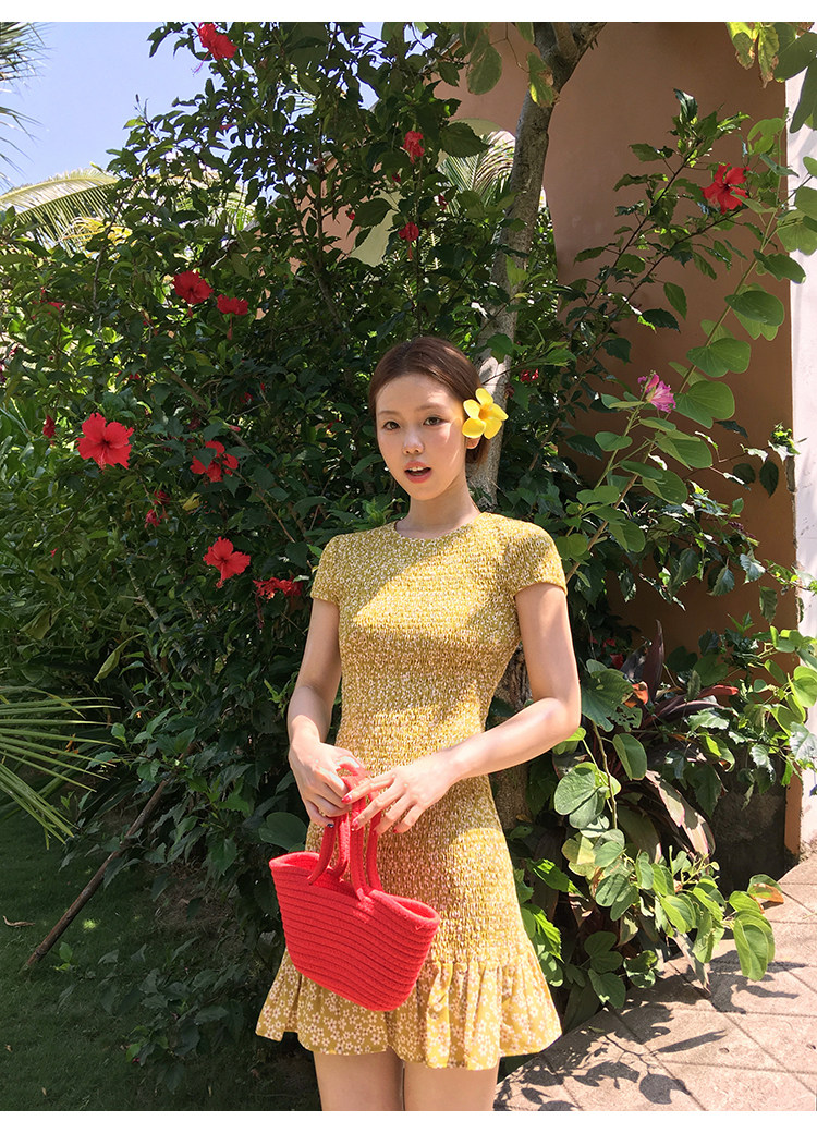 Tuuuh платье с цветочным принтом женское летнее стройнящее с поясом французское ретро миди желтое платье