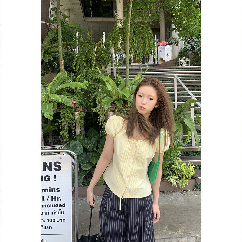 Tuuuh рубашка женская с короткими рукавами и квадратным вырезом со складками светло-желтая нежного стиля