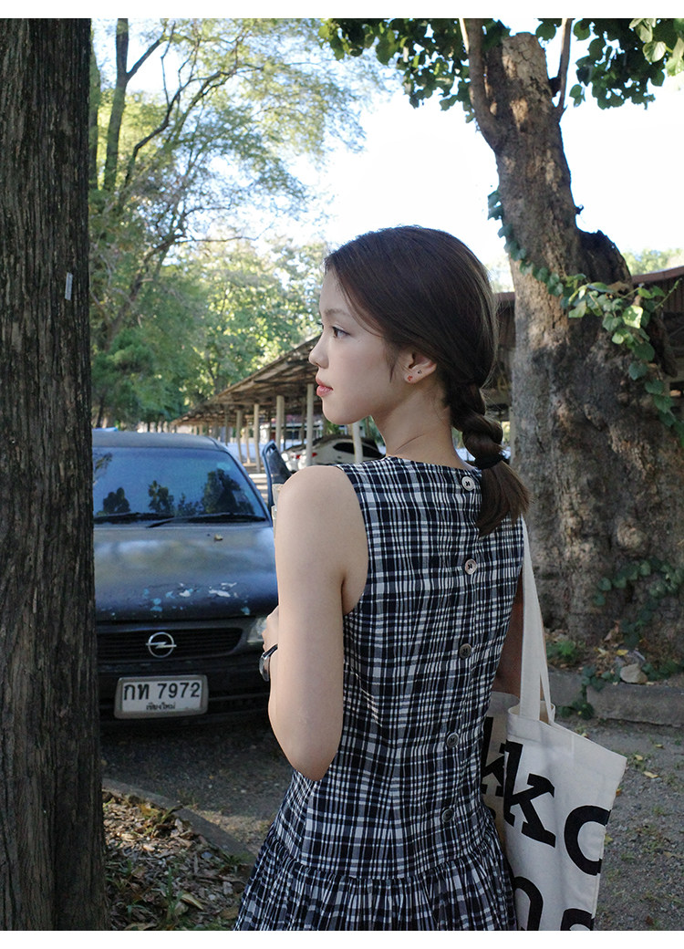 Tuuuh платье без рукавов в черно-белую клетку женское ретро стройнящее универсальное