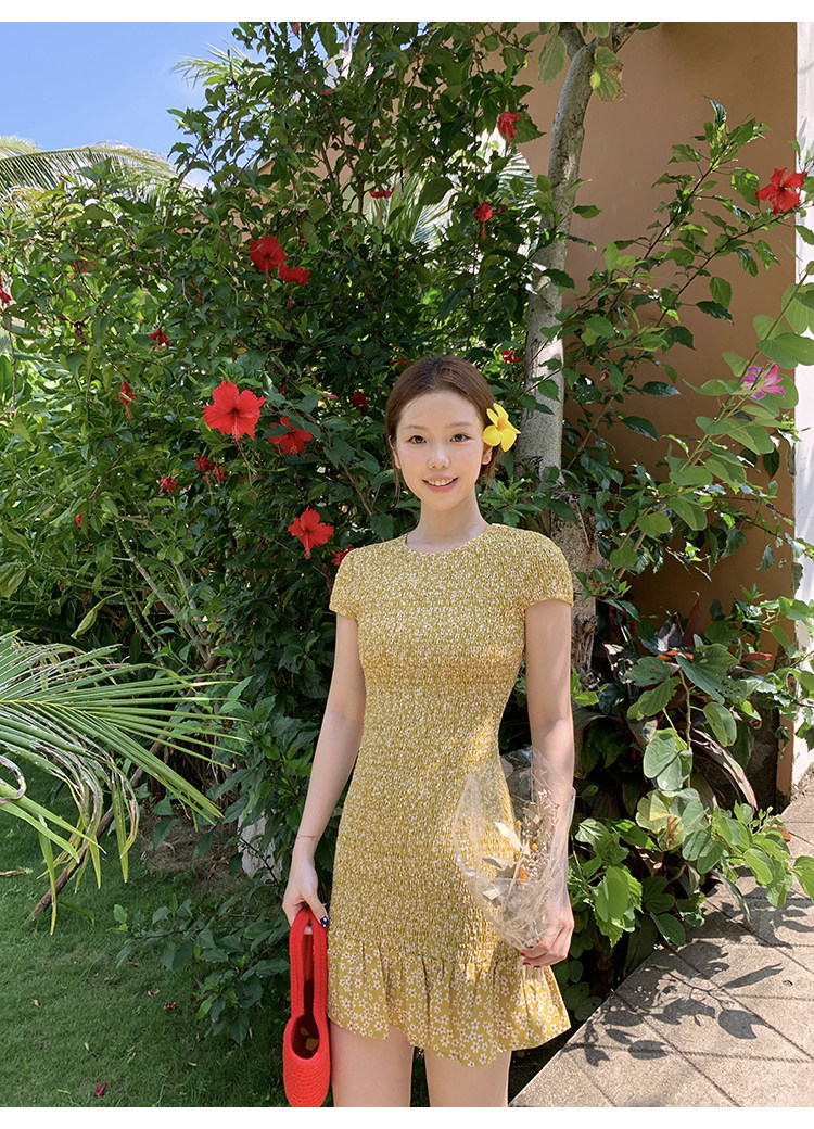 Tuuuh платье с цветочным принтом женское летнее стройнящее с поясом французское ретро миди желтое платье