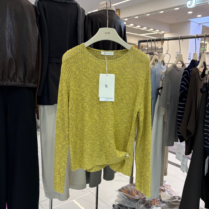 Bindian 66503 Korean-Style Round-Neck Long-Sleeve Knit Sweater for Women, Autumn Yellow Shiny Yarn Sweater, Versatile Slim-Fit Top, Trendy Bindian 66503 Korean-Style Round-Neck Long-Sleeve Knit Sweater for Women, Autumn Yellow Shiny Yarn Sweater, Versatile Slim-Fit Top, Trendy