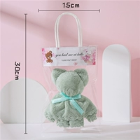 Зеленый, с медвежатами