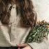 Áo sơ mi kẻ sọc nữ mùa xuân Hàn Quốc phiên bản Hàn Quốc của cảm giác thiết kế lỏng lẻo của chiếc áo nhỏ Hồng Kông hương vị áo dài tay retro áo sơ mi nữ cao cấp Áo sơ mi