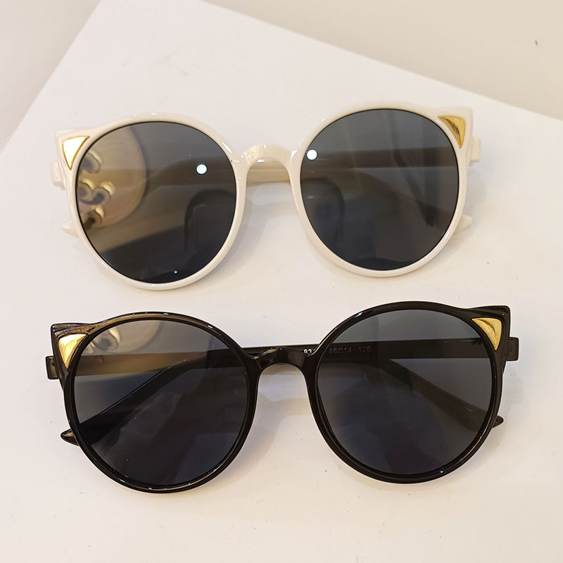 Children's glasses 2-8 years old children cartoon personality shape sunglasses boys and girls travel anti-UV sunglasses tide