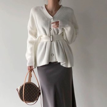 Miss san's coffee sweater jacket women's loose korean style 2025 new autumn and winter lazy style internet celebrity v-neck cardigan