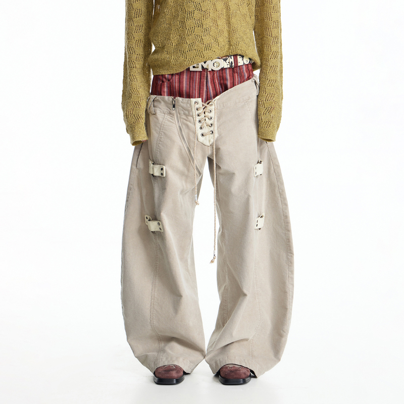 Emobrother* Double Waistband Color-Blocked Curved Silhouette Jeans with Embroidery and Faded Faux Two-Piece Casual Pants Emobrother* Double Waistband Color-Blocked Curved Silhouette Jeans with Embroidery and Faded Faux Two-Piece Casual Pants