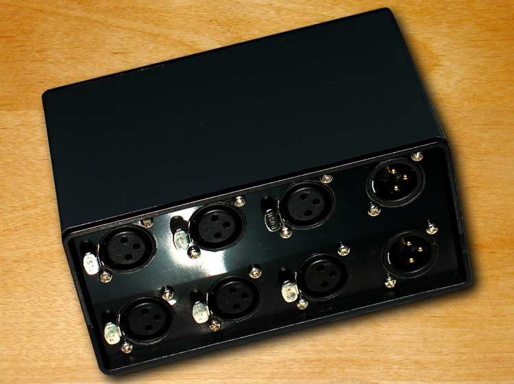 Stereo XLR head two- or three-way audio signal balanced input switches feature gold-plated XLR sockets