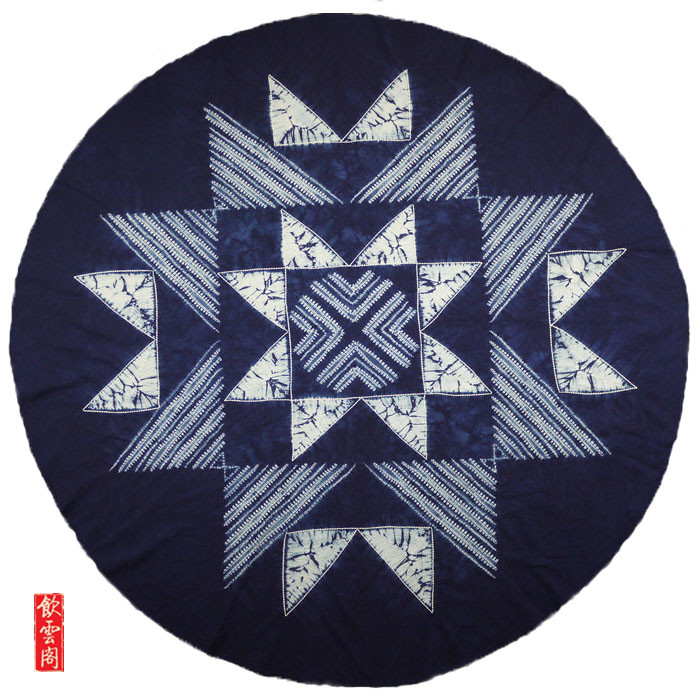 Yunnan specialty household goods Dali Bai hand-tie-dyed grass and wood dyeing tablecloth curtain outdoor placemat horn flag