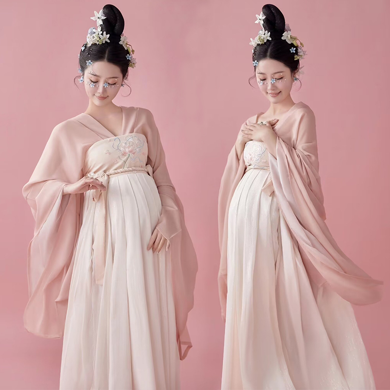 New Studio Maternity Photography Outfits, New Chinese-Style Retro Gentle and Ethereal Maternity Photography Hanfu Photography Clothing New Studio Maternity Photography Outfits, New Chinese-Style Retro Gentle and Ethereal Maternity Photography Hanfu Photography Clothing