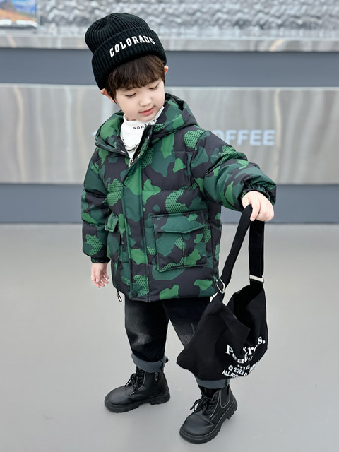 Boys' Winter down Jacket 2026 New Winter Clothing for Small Children White Duck down Camouflage Cotton Coat Baby Mid-Length Cotton Coat