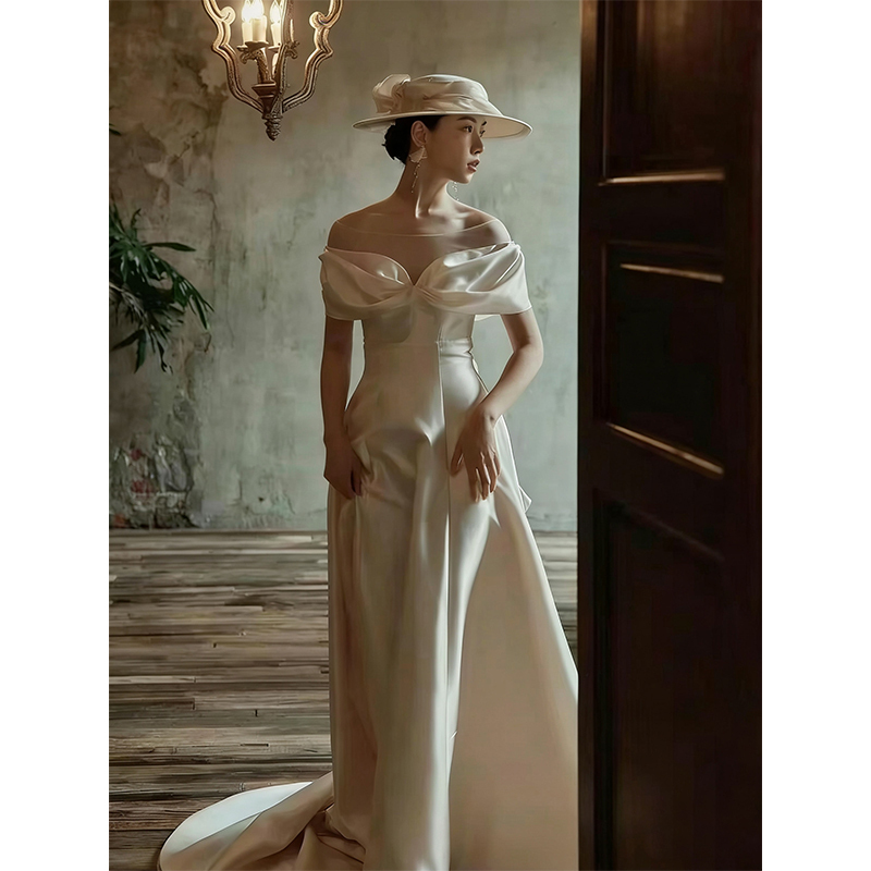 2026 New Off-Shoulder Satin Main Wedding Dress, Going-Out Dress, Inspired by Emily Dickinson's Lyrical Poetry, Hepburn-Style, Slimming 2026 New Off-Shoulder Satin Main Wedding Dress, Going-Out Dress, Inspired by Emily Dickinson's Lyrical Poetry, Hepburn-Style, Slimming