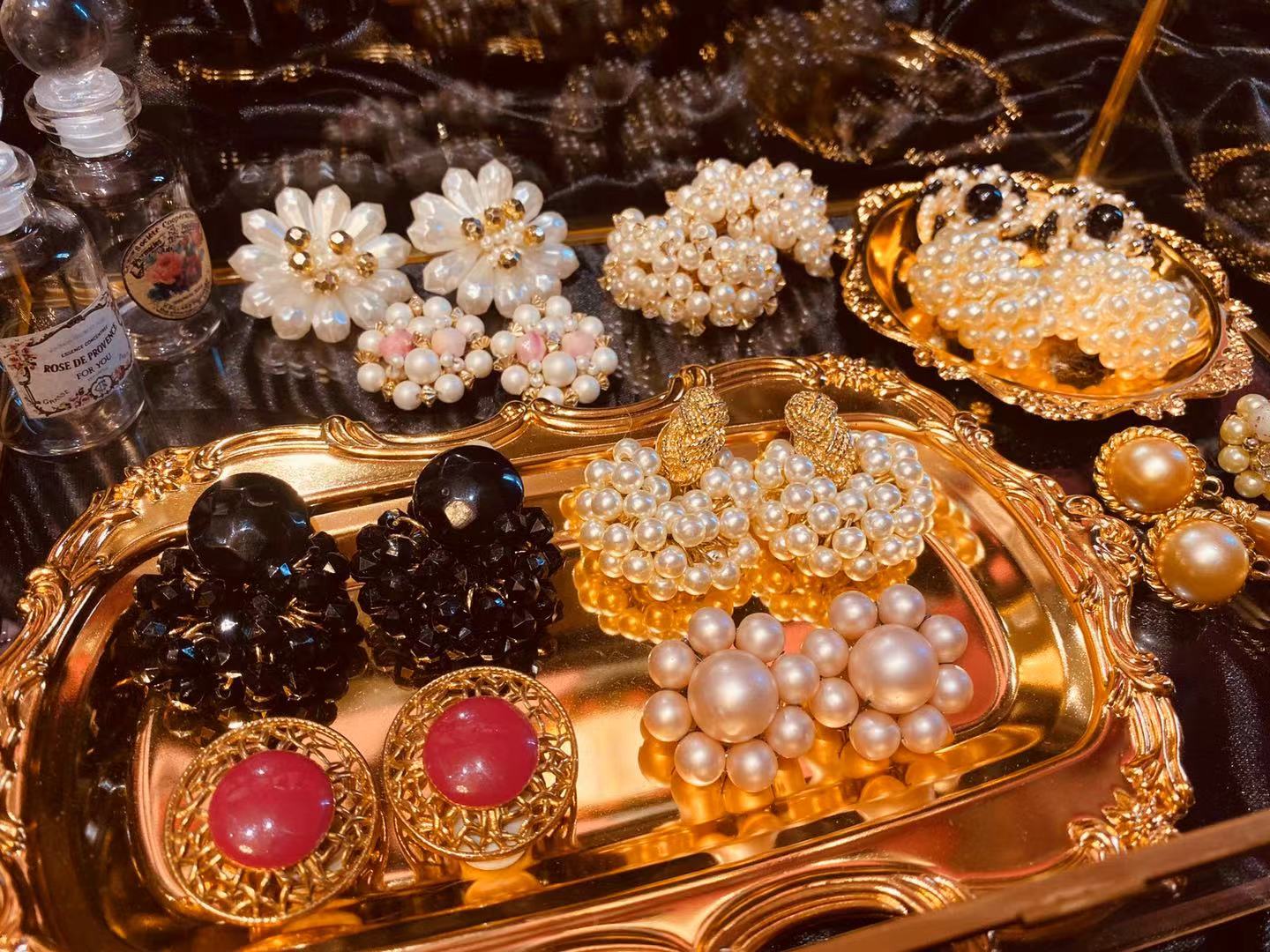 (rich beans) Vintage earrings of Western Pearl vintage ancient ornaments ear-clip Europe(11)