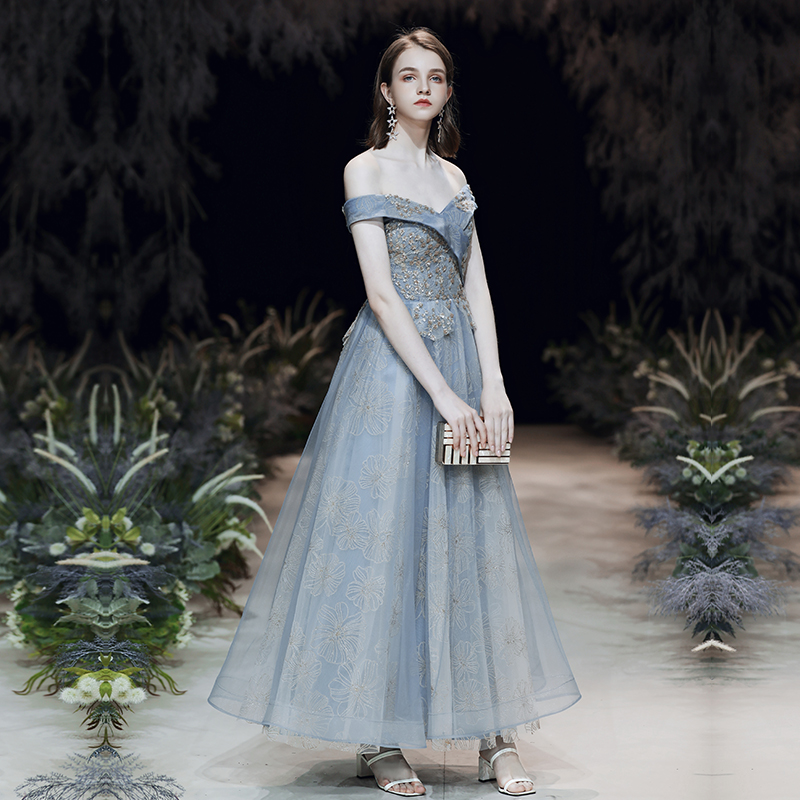 Evening dress, elegant long elite skirt, 2019, open shoulders Evening dress, elegant long elite skirt, 2019, open shoulders