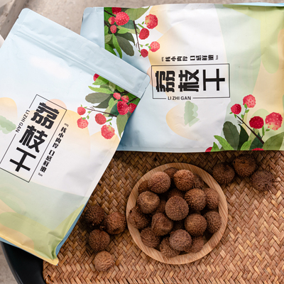 Сушеные личи Gaozhou Guiwei 500г имеют тонкую кожицу, толстую мякоть и небольшую сердцевину. Наслаждаться вкусом личи можно круглый год.