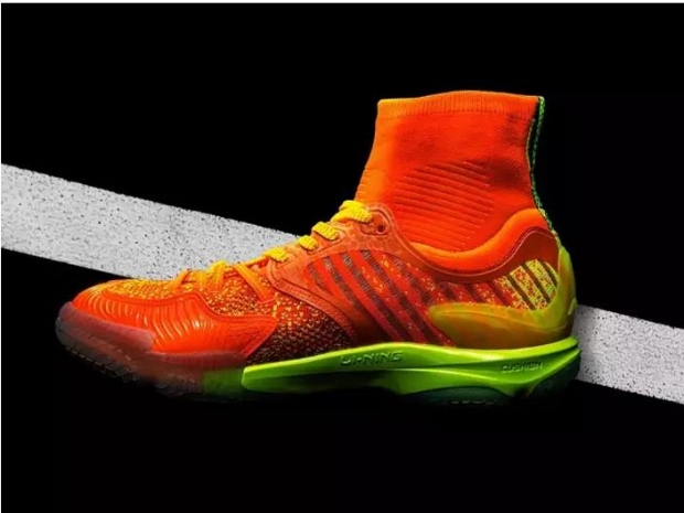 Danh sách mới Li Ning AYAM009 Bionic outsole Ranger stinger giày cầu lông Giày thể thao Giải vô địch thế giới - Giày cầu lông giày sục thể thao
