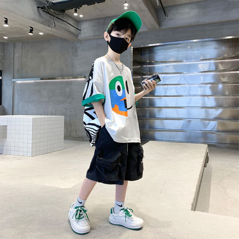 Boys summer suit 2022 new childhood handsome summer network red fried street childhood clothes for short sleeves