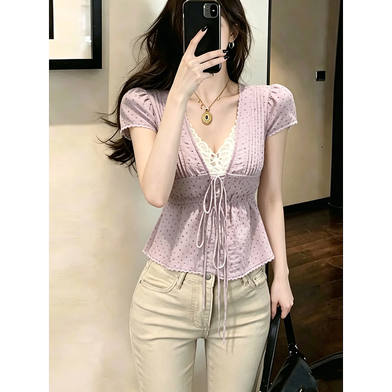Plus-Size Korean-Style Purple Floral Lace-Up V-Neck Short-Sleeve Shirt for Women, Summer Design, Sweet and Versatile Top