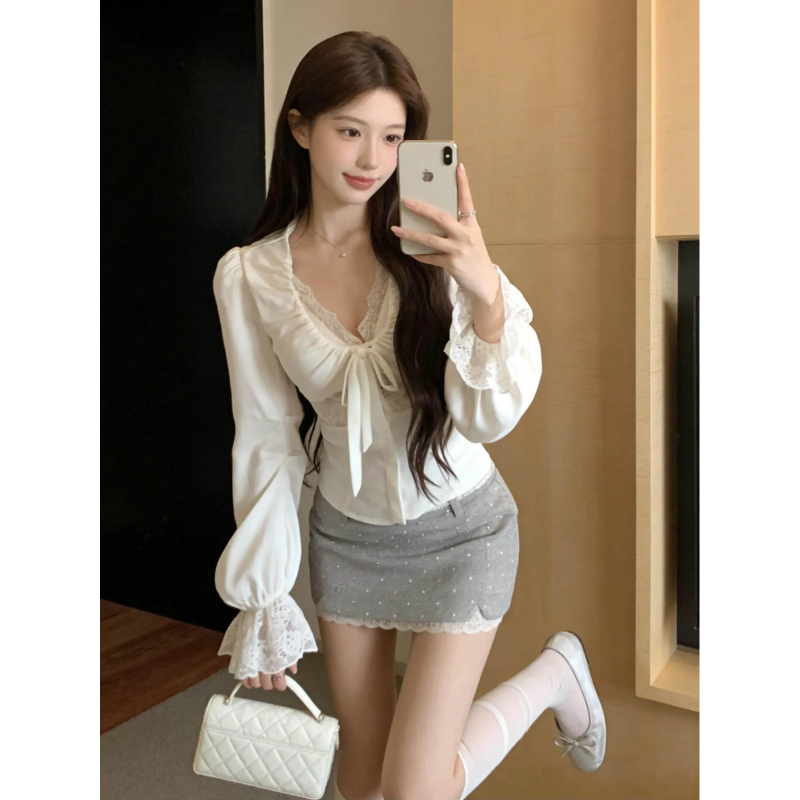 Plus-Size Minimalist French-Style Pure Desire Lace V-Neck Tie Shirt for Women, New Spring Design with a Cinched Waist