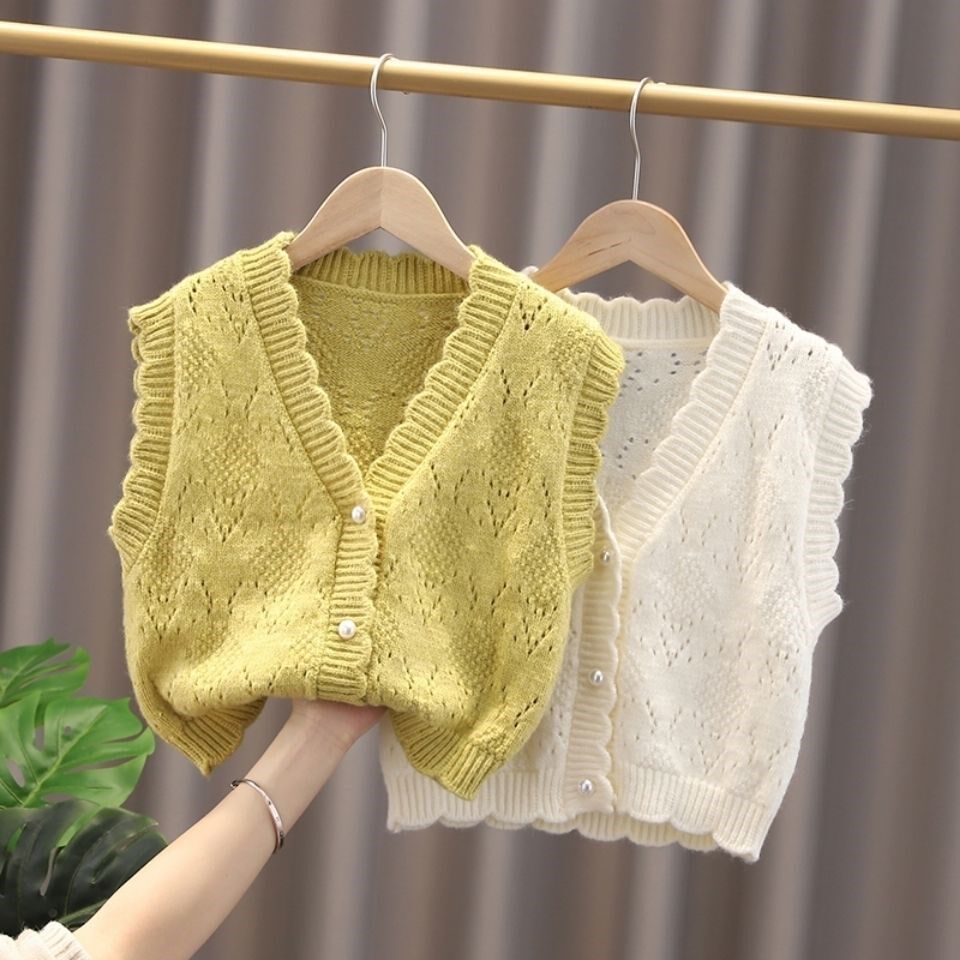 Children's clothing 2022 Spring loaded with new girl waistcoat Korean version children knit vest V collar sweater sweater spring