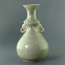 Buddha Yuan Pavilion Song Dynasty Celadon bottle Yaozhou Kiln Elephant nose ear Green enamel porcelain bottle Old Kiln porcelain High ancient porcelain ornaments