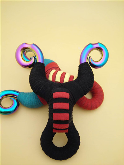 Cold-formed fox titanium alloy tc4tc21 traditional bow bending positioning slot slingshot Zhao Ge fox custom handmade