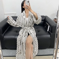 Черно-белые полосы