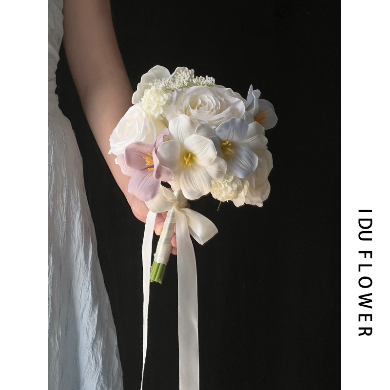 Xiaohongshuはマカロン、模造シルクフラワー、花嫁、ウェディングブーケ、ウェディングフォトブーケ、チューリップを推奨しています