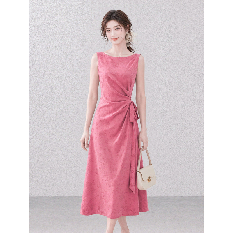 Deng Liuli's French-Style Elegant Rose Pink Tank Dress for Women, Summer Waist-Cinching Slimming Long Skirt with a Large Hem