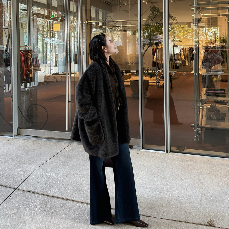 The Meng【Latte】High-Weight Sheep Wool Shearling Vintage Luxury Designer Fur Coat for Women Winter