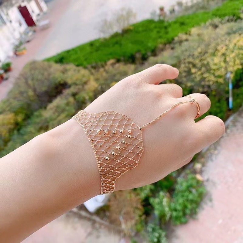 New 18K Gold Lace Woven Mesh Fairy Bracelet with Ring Integrated Wristband Romantic Hand Chain High-End