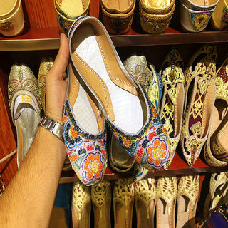 Pakistan, india and afghanistan handmade heavy-duty pure sheepskin shoes, indian and pakistani ethnic style handmade shoes, beaded embroidered shoes